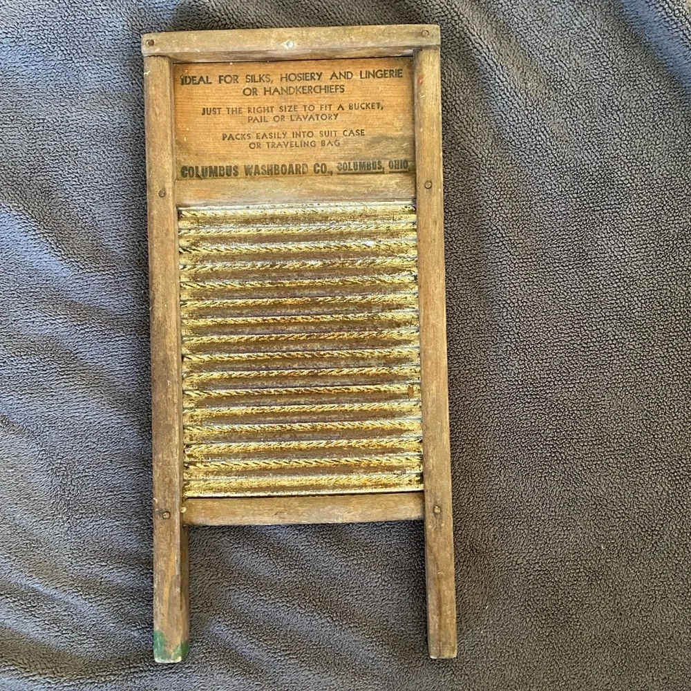 Vintage Wooden washboard by Columbus Wahboard Company - Picture 2 of 6